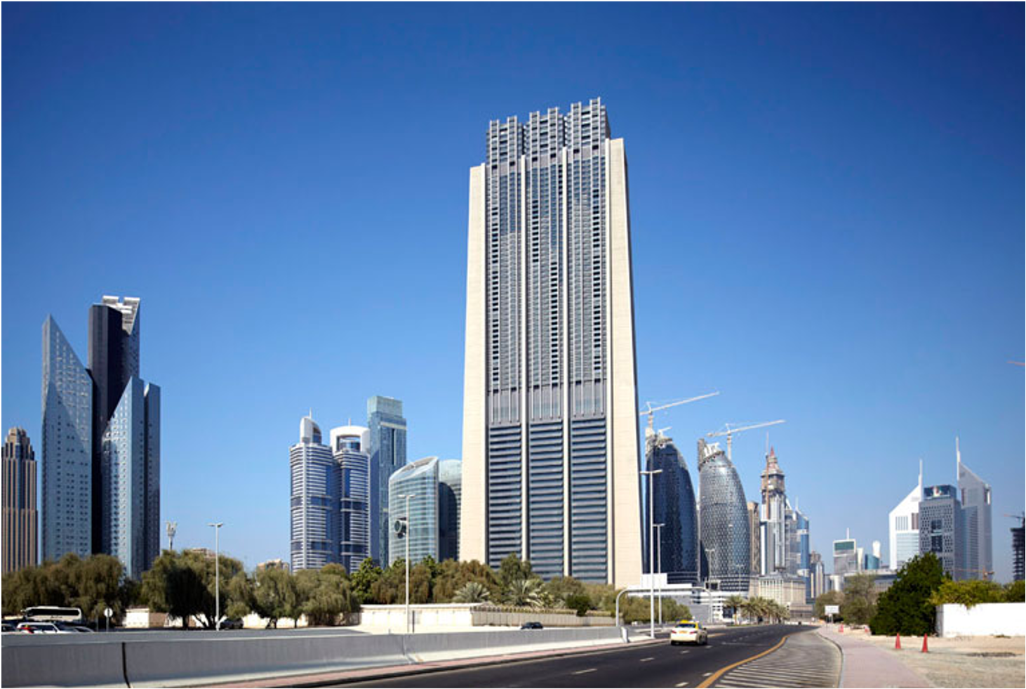 Как называются здания в городе. Индекс Тауэр Дубай. Дубай Тауэрс изогнутые небоскребы. DIFC Дубай. Небоскребы Дубай индекс Тауэр.